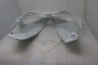 M1621.2AMMAW OEM 2008-2010 BUELL 1125R FRONT FAIRING KIT ARCTIC WHITE W/DECAL COWL