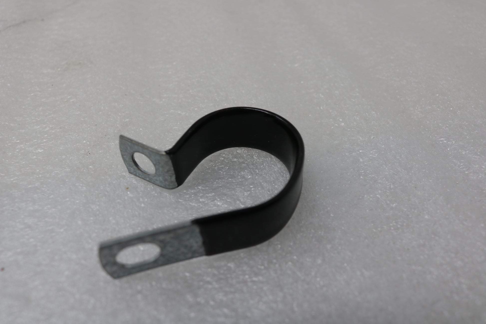 27048-84 NEW OEM 1985-2013 HARLEY-DAVIDSON SPORTSTER FXR TOURING WIRE GUIDE CANISTER CLAMP