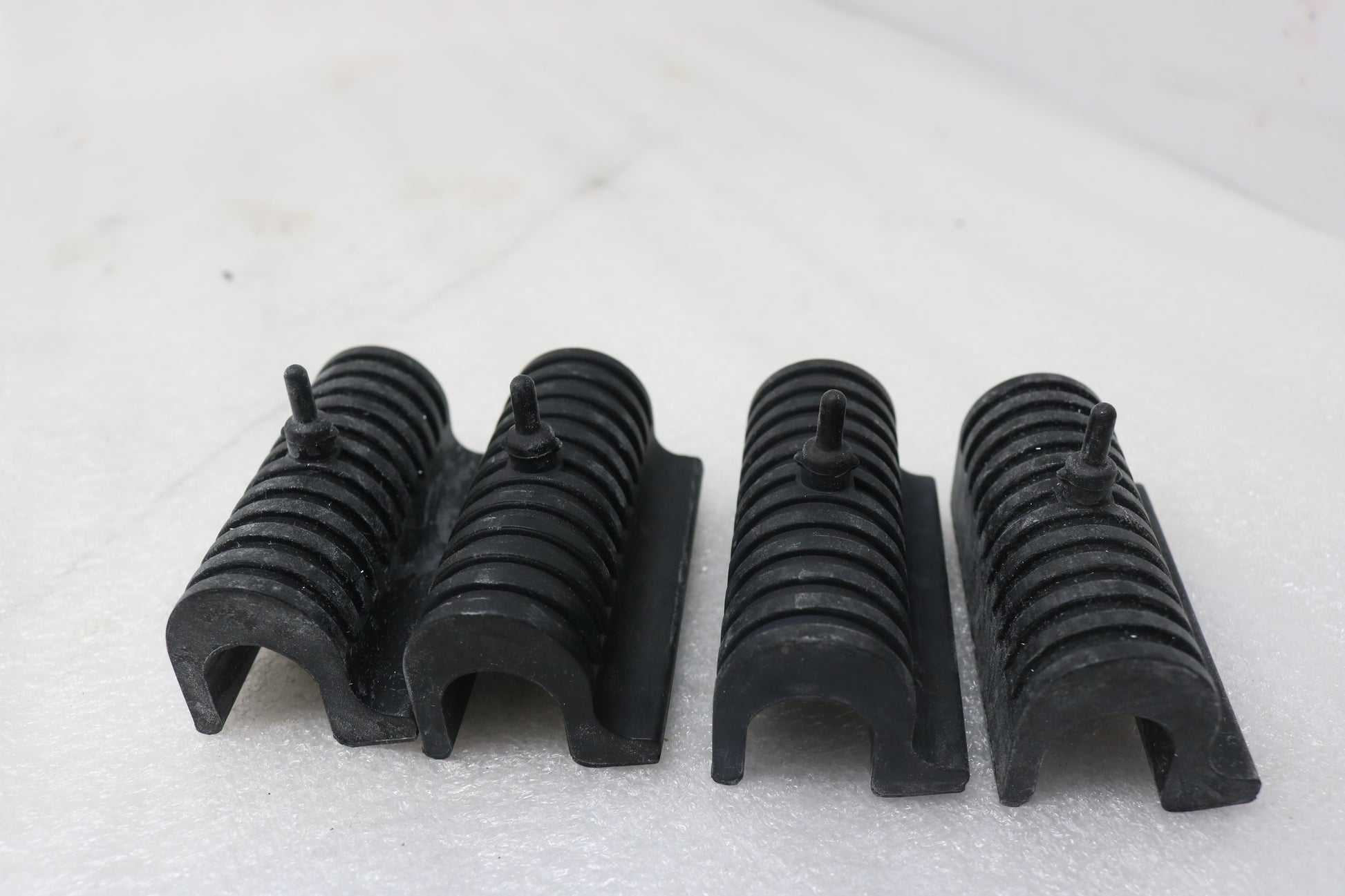 90200898 NEW OEM 1993-2013 HARLEY-DAVIDSON TOURING SADDLEBAG SUPPORT CUSHION 90200898 SET OF 4