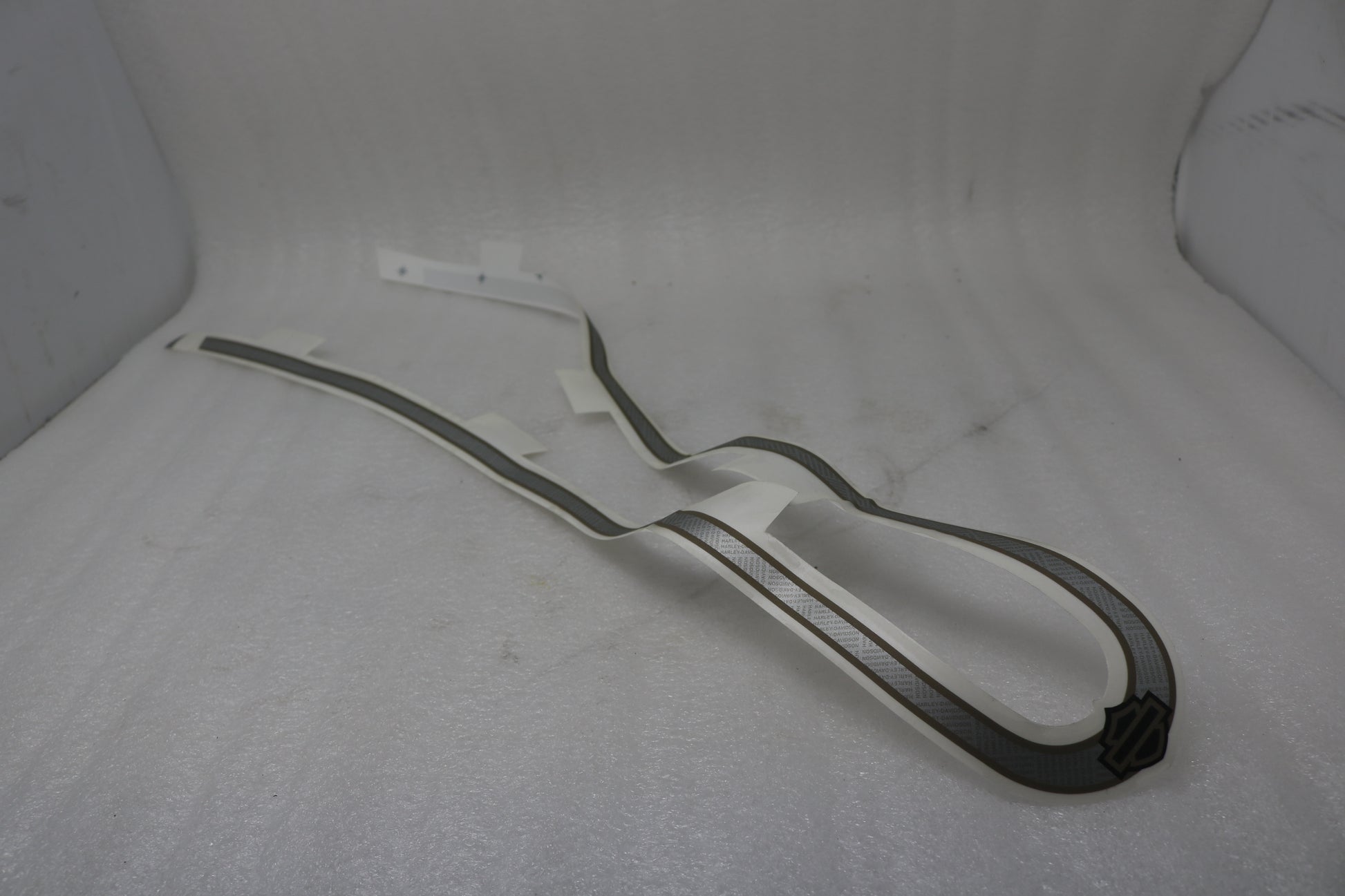 13434-03A NEW OEM 2003 HARLEY-DAVIDSON 00TH ANNIVERSARY FRONT FENDER DECAL TRIM 13434-03A