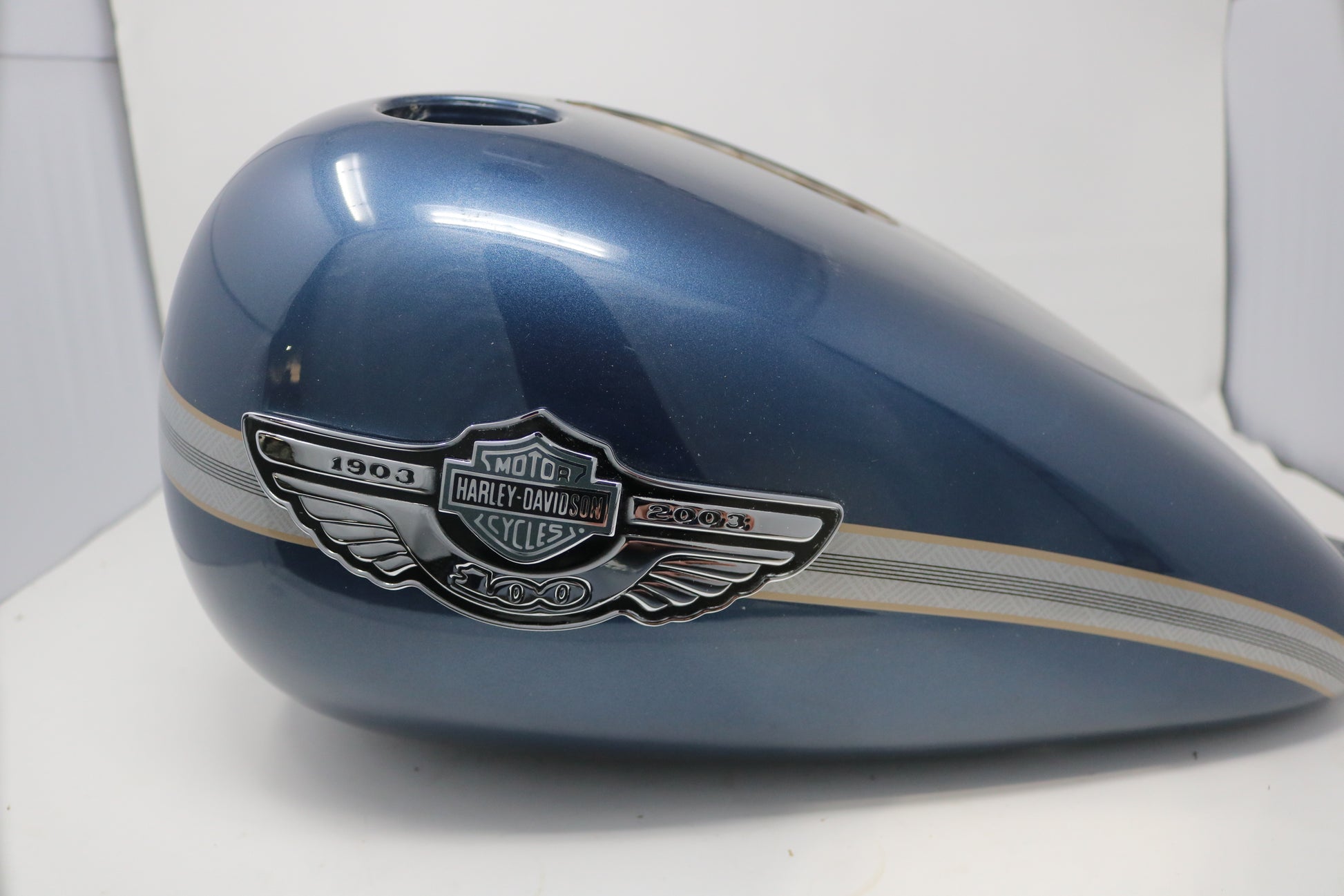 OEM NTO 2003 HARLEY-DAVIDSON FXSTI FLSTCI FLSTFI SOFTAIL 100TH ANNIVERSARY GAS TANK GUNMETAL BLUE