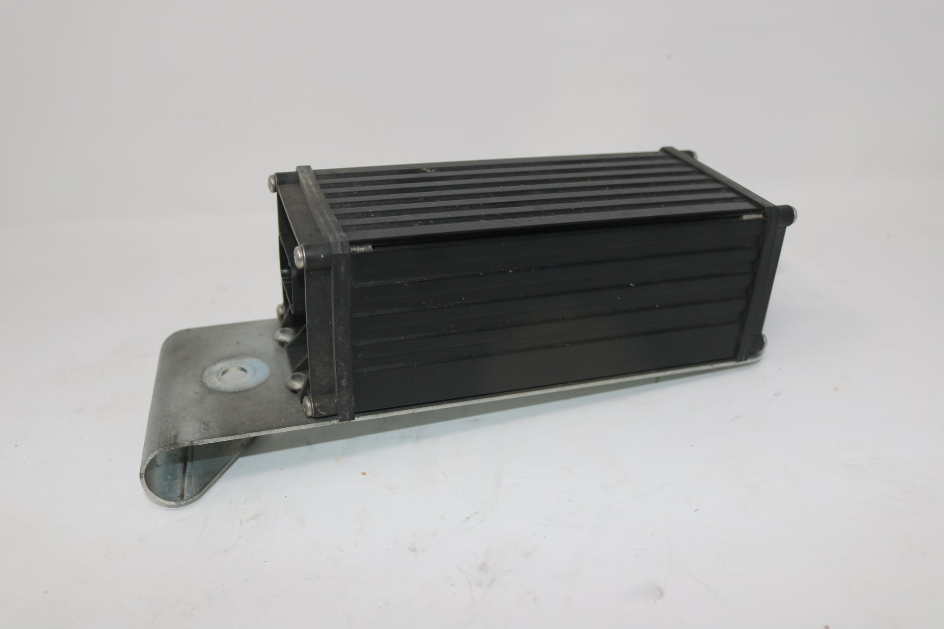 WHELEN SPEAKER AMP FITS HARLEY-DAVIDSON FLHP FLHTP ROADKING ELECTRA