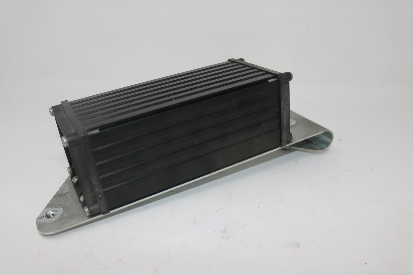 WHELEN SPEAKER AMP FITS HARLEY-DAVIDSON FLHP FLHTP ROADKING ELECTRA