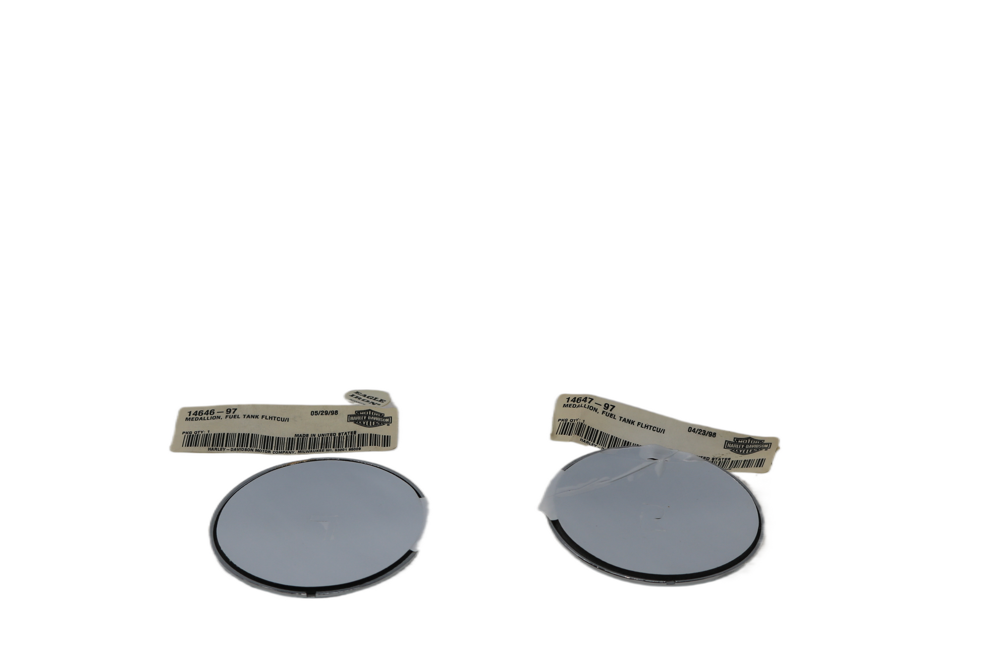 14646-97 14647-97 NEW OEM 1995-2007 HARLEY-DAVIDSON FLHTCUI FUEL GAS TANK MEDALLIONS
