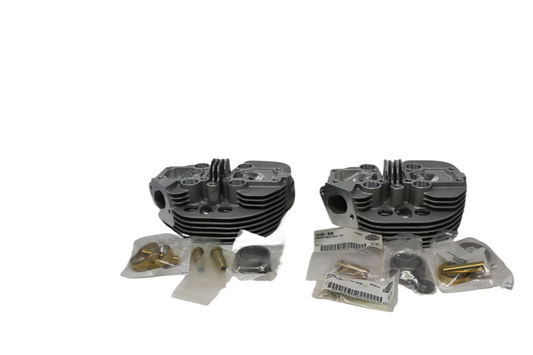 16679-89R 16680-89R NEW OEM HARLEY-DAVIDSON XR-750 XR750 CYLINDER HEADS