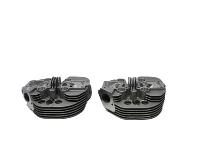 16679-89R 16680-89R NEW OEM HARLEY-DAVIDSON XR-750 XR750 CYLINDER HEADS