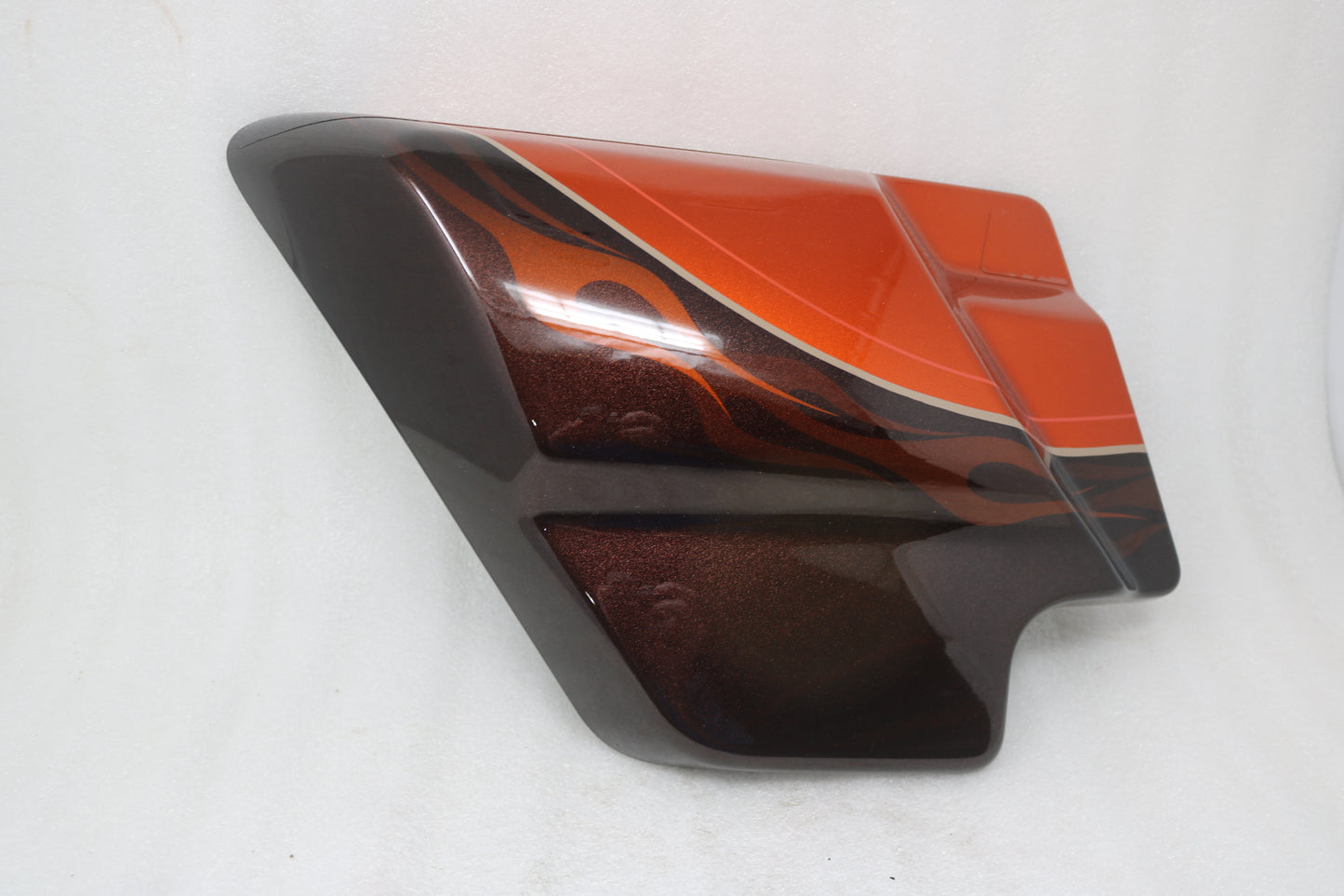 57200001DKX NEW OEM HARLEY-DAVIDSON CVO LEFT SIDE COVER HOT CITRUS FLHXSE3