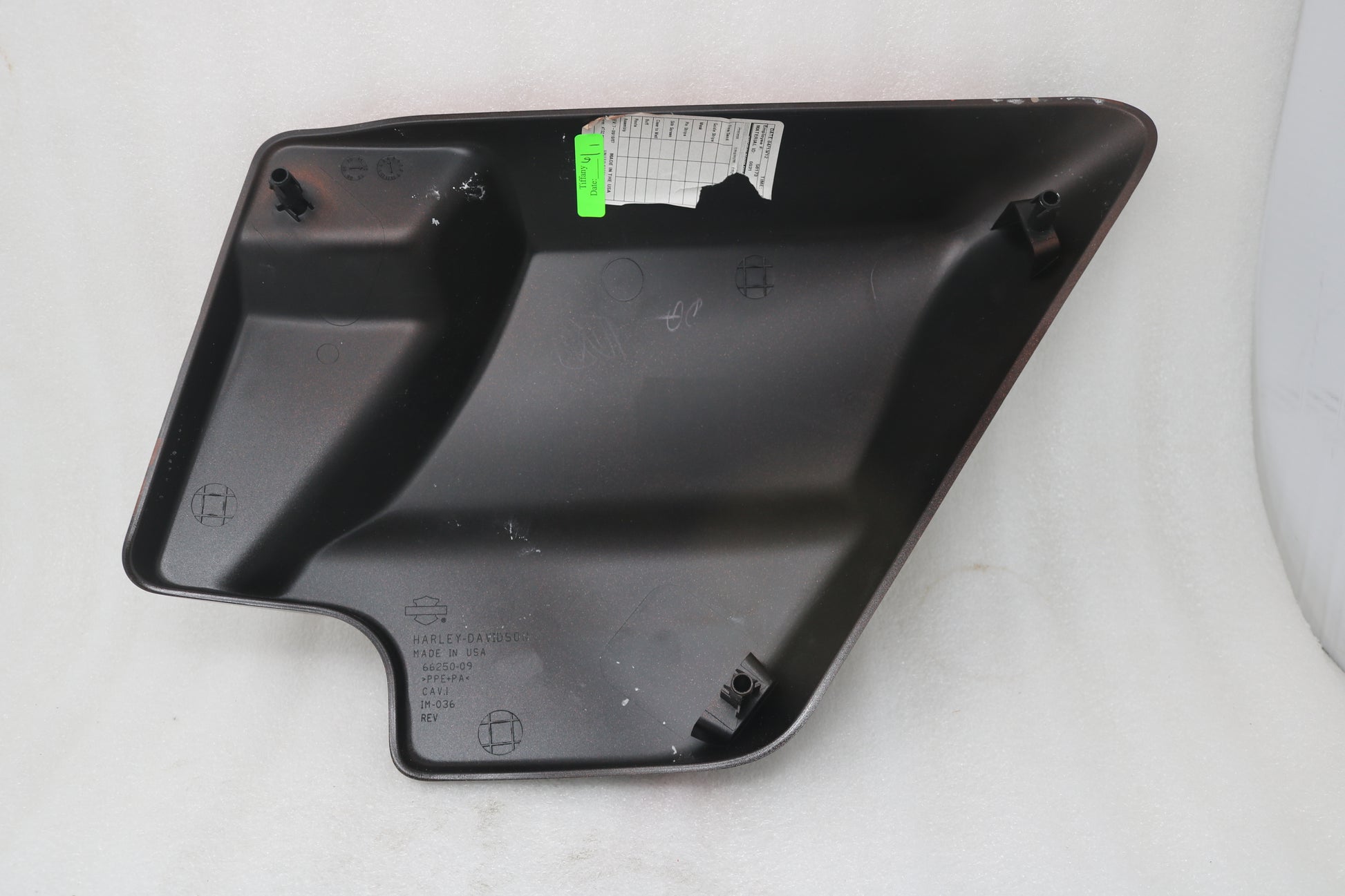 57200001DKX NEW OEM HARLEY-DAVIDSON CVO LEFT SIDE COVER HOT CITRUS FLHXSE3