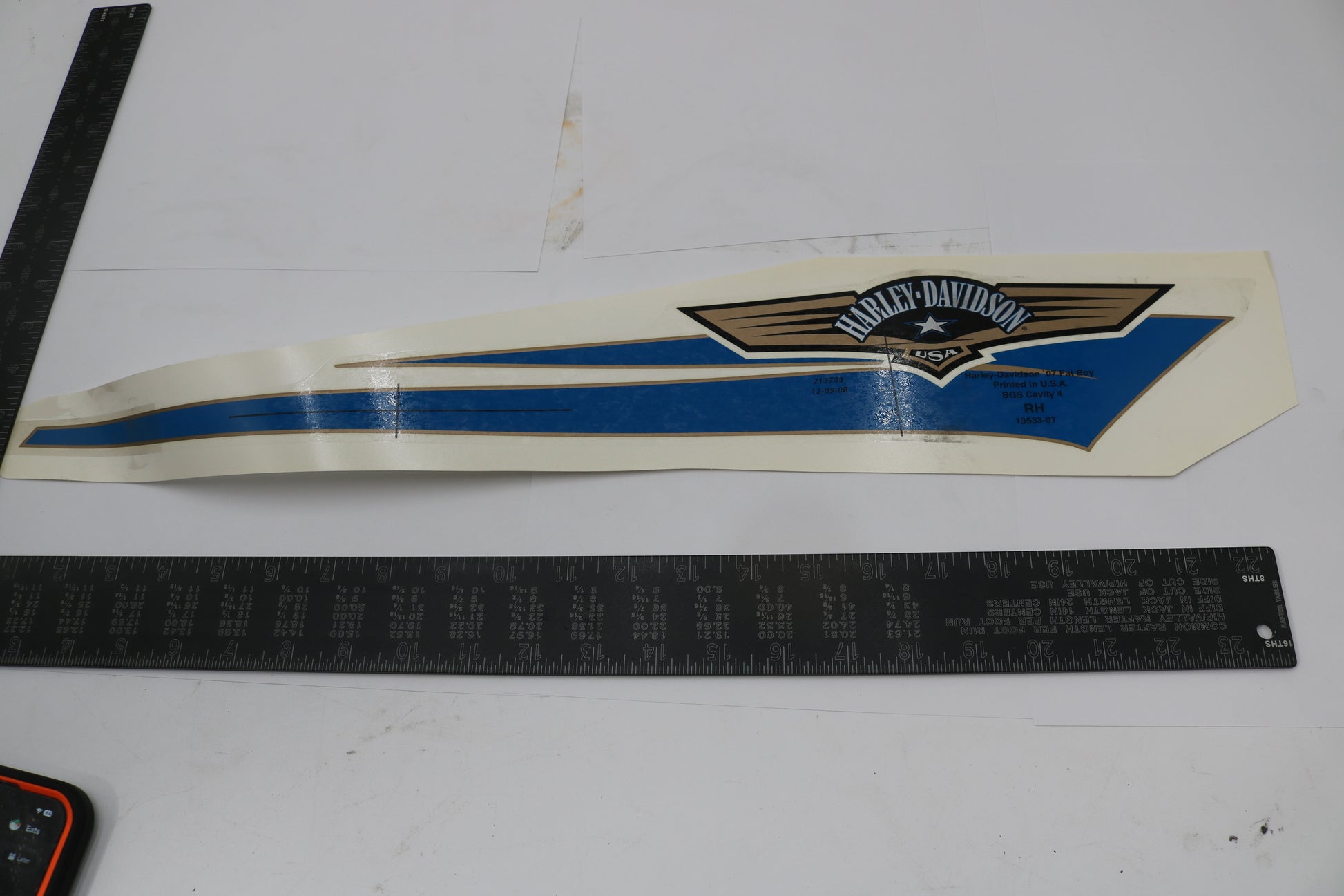 13533-07 NEW OEM 2007 HARLEY-DAVIDSON FLSTF SOFTAIL FATBOY RIGHT GAS TANK DECAL