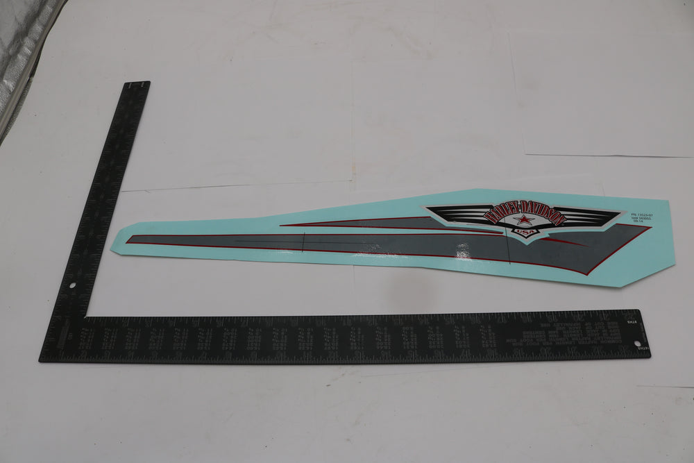 13523-07 NEW OEM 2007 HARLEY-DAVIDSON FLSTF SOFTIAL FATBOY RIGHT GAS TANK DECAL