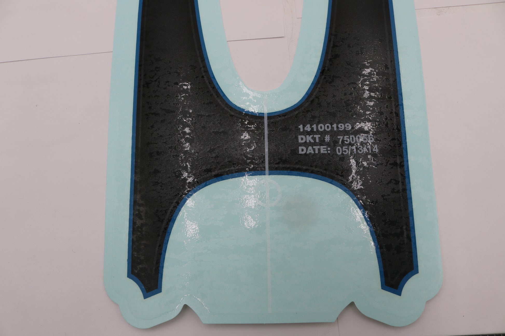 14100199 NEW OEM HARLEY-DAVIDSON FLS SOFTAIL REAR FENDER DECAL