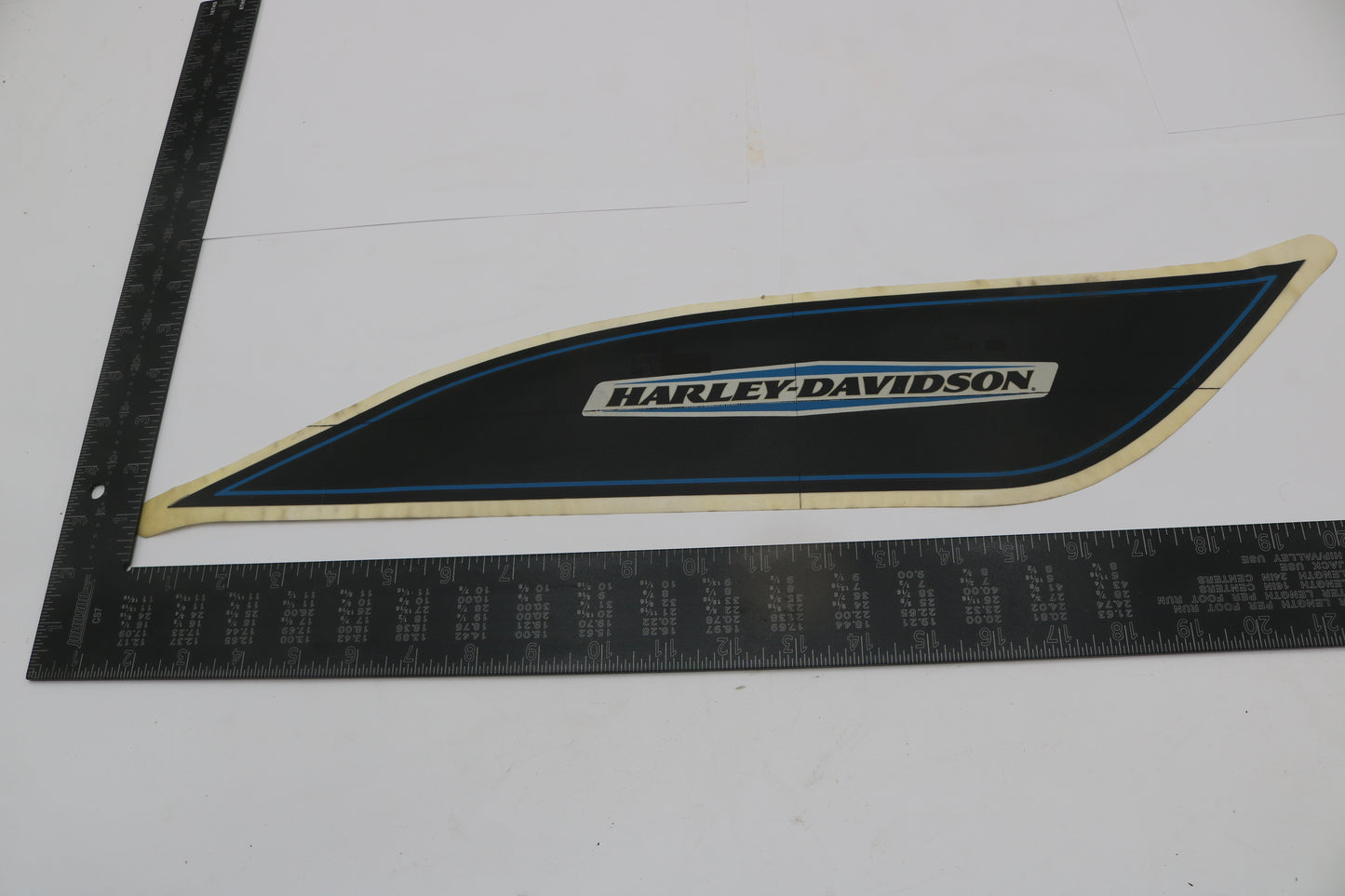 13472-06 NEW OEM 2006 HARLEY-DAVIDSON FUEL TANK SPORTSTER RIGHT FUEL TANK DECAL