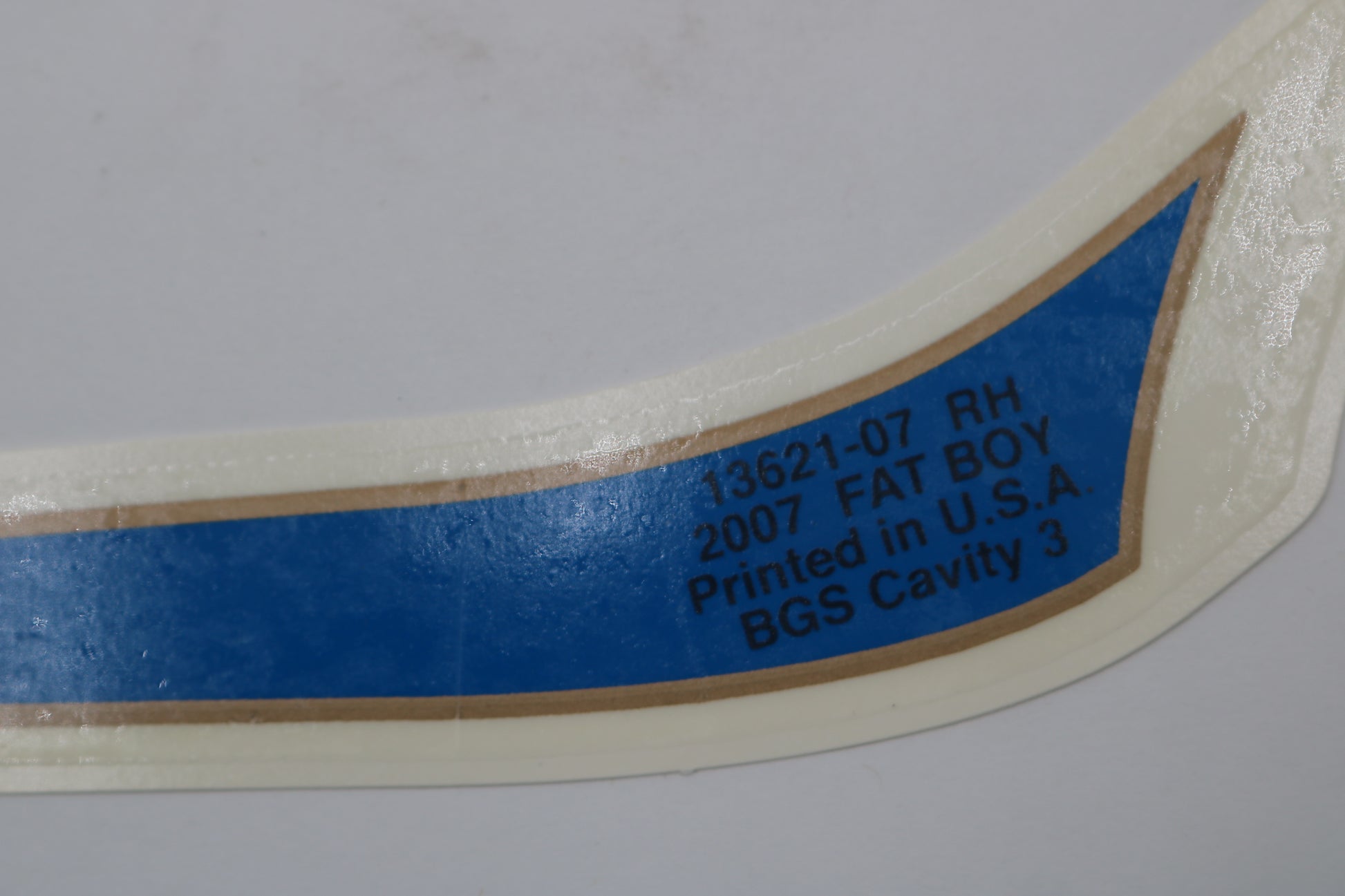 13621-07 NEW OEM 2010 HARLEY-DAVIDSON FLSTF SOFTAIL FATBOY RIGHT REAR FENDER DECAL