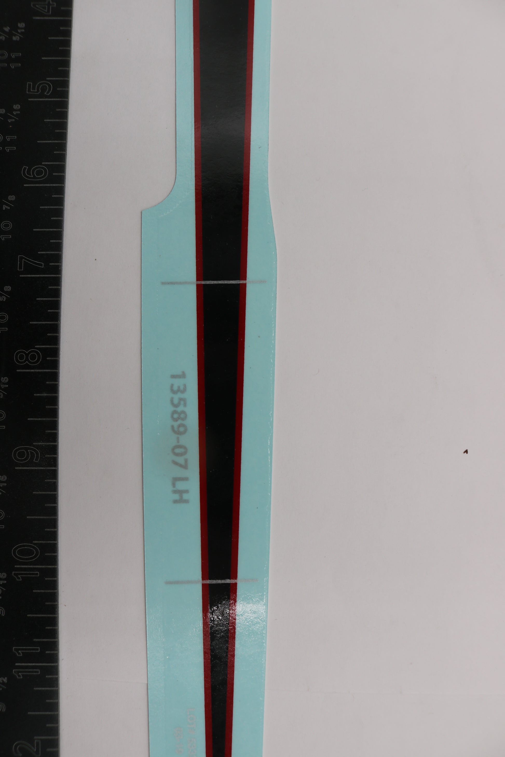 13589-07 NEW OEM 2007 HARLEY-DAVIDSON FLSTF SOFTAIL FATBOY FRONT FENDER DECAL BK/RED WS