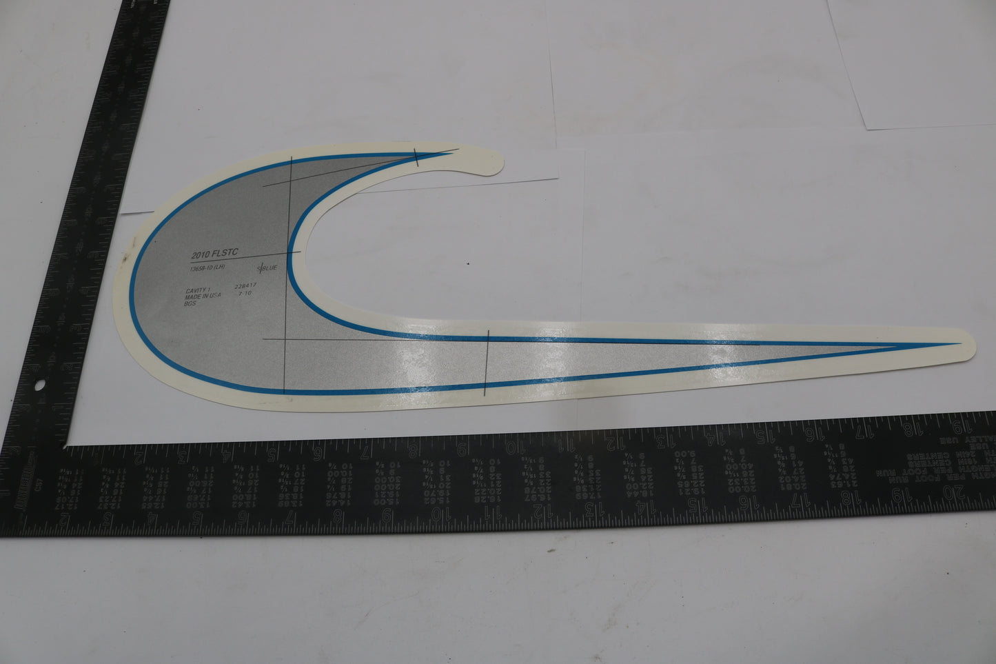 13658-10 NEW OEM 2010 HARLEY-DAVIDSON FLSTC HERITAGE SOFTAIL LEFT FUEL TANK DECAL