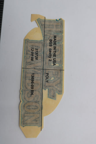 13696-09 NEW OEM HARLEY-DAVIDSON SOFTAIL DYNA TOURING RIGHT GAS TANK DECAL