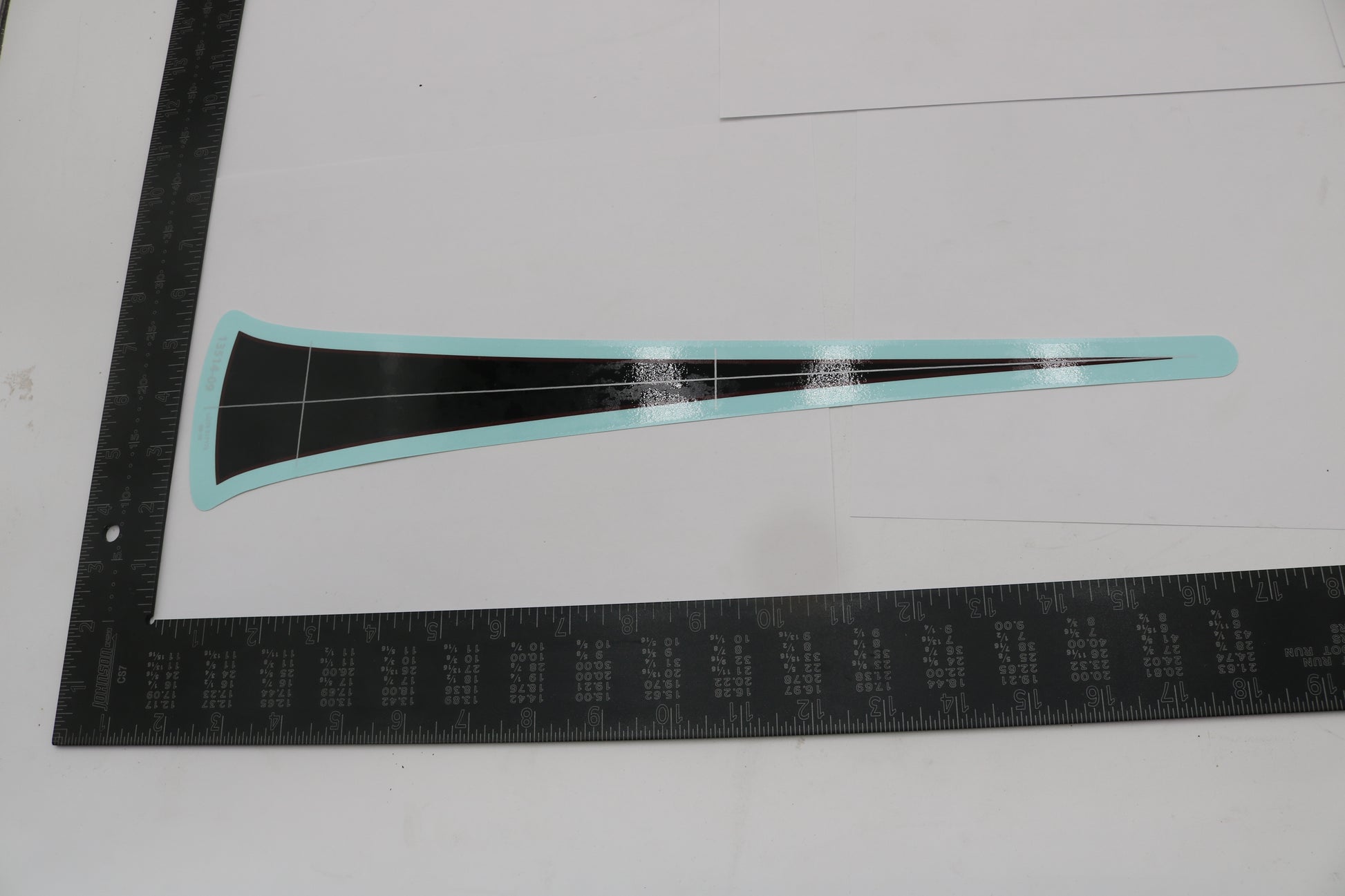 13514-09 NEW OEM 2009 HARLEY-DAVIDSON FLSTF SOFTAIL FATBOY FRONT FENDER DECAL BLACK