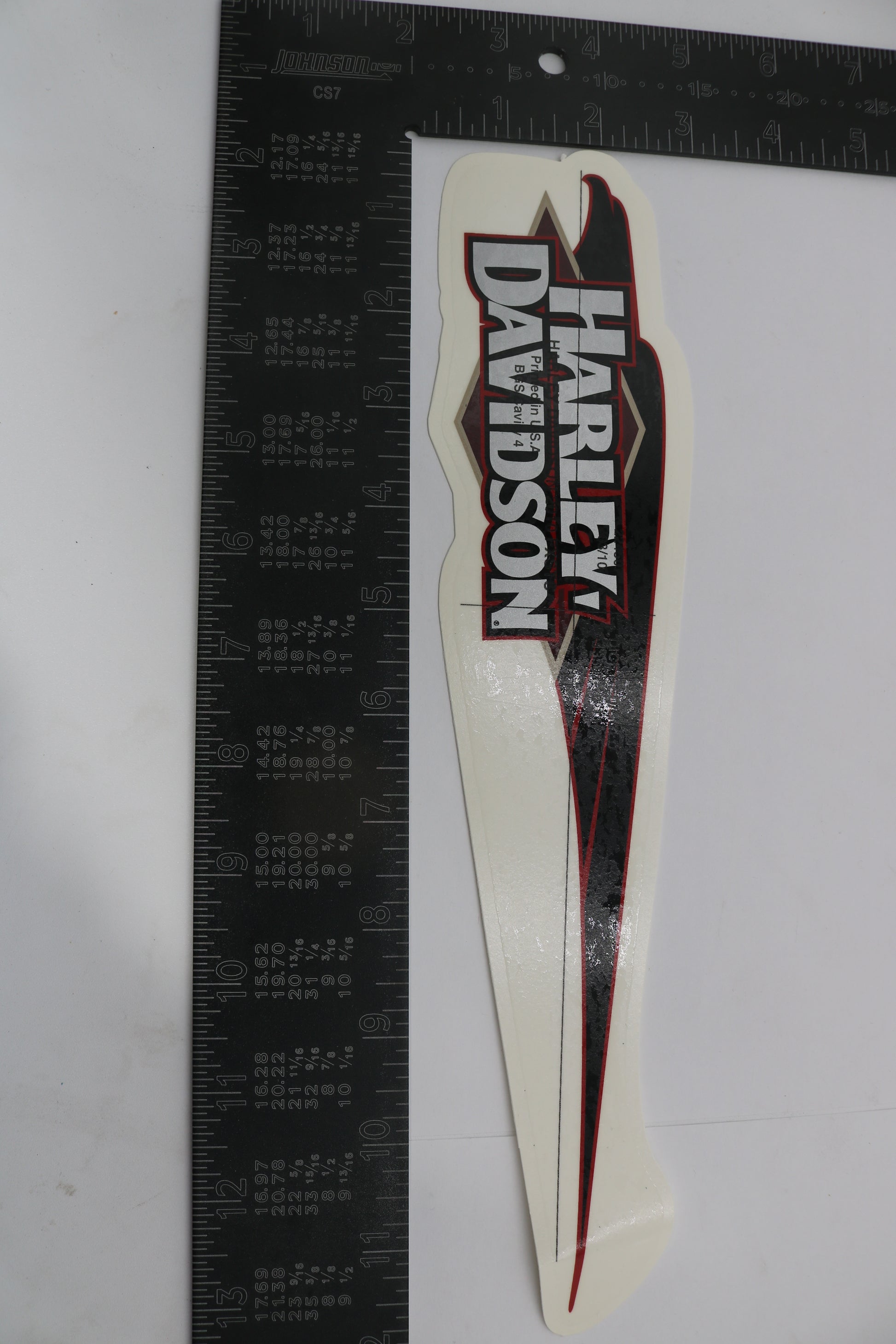 13507-10 NEW OEM 2010 HARLEY-DAVIDSON SOFTAIL LEFT GAS TANK DECAL FXSTC
