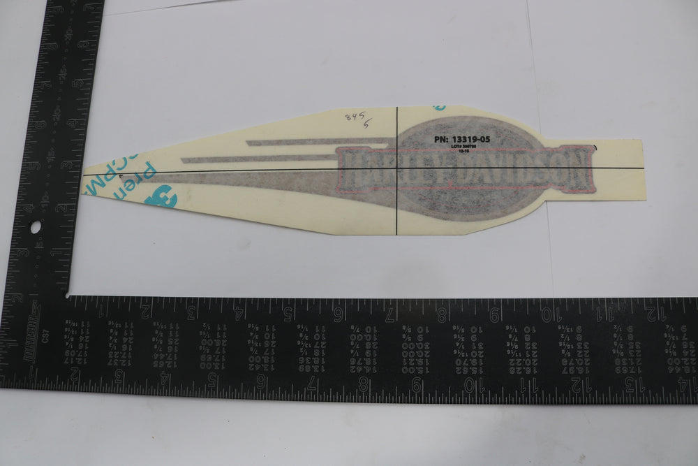 13319-05 NEW OEM 2005 HARLEY-DAVIDSON HERITAGE SOFTAIL RIGHT GAS TANK DECAL RED/GOLD