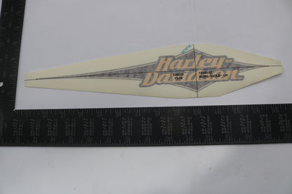 13495-07 NEW OEM 2007 HARLEY-DAVIDSON SOFTAIL RIGHT FUEL TANK DECAL GOLD LEAF BURG