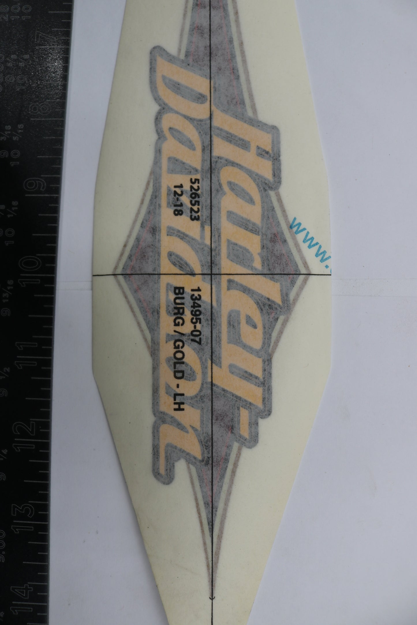 13495-07 NEW OEM 2007 HARLEY-DAVIDSON SOFTAIL RIGHT FUEL TANK DECAL GOLD LEAF BURG
