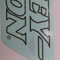 14100670BACH NEW OEM HARLEY-DAVIDSON SOFTAIL DYNA TOURING RIGHT GAS TANK DECAL