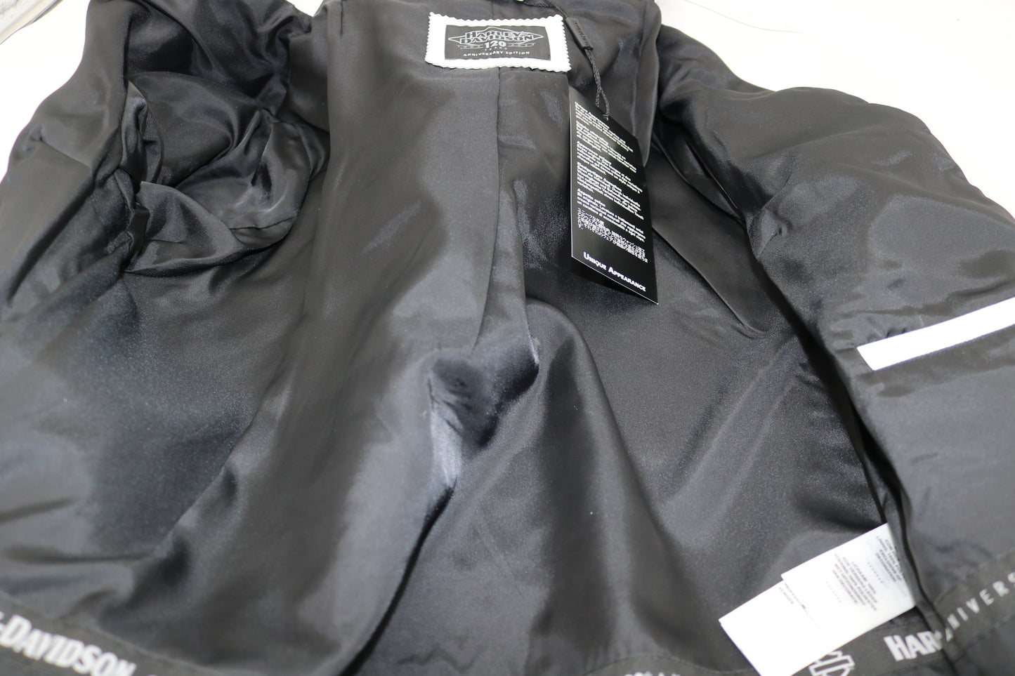 97045-23VW NWT HARLEY-DAVIDSON WOMENS LEATHER JACKET 120TH ANNIVERSARY LARGE
