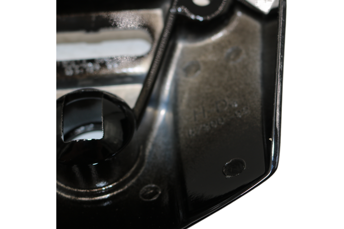 67950-07 NEW OEM 1992-2013 HARLEY-DAVIDSON SPORTSTER DYNA BLACK HEADLIGHT BRACKET