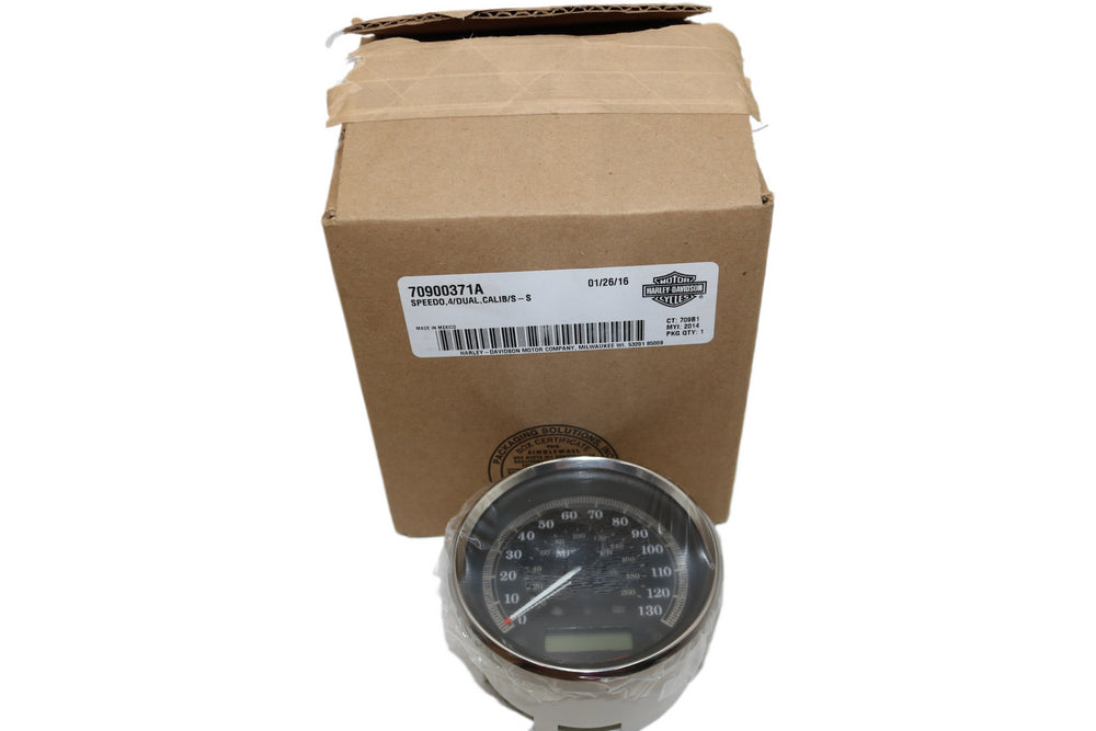 70900371A NEW OEM 2013-2017 HARLEY-DAVIDSON FXSB SOFTAIL BREAKOUT SPEEDOMETER