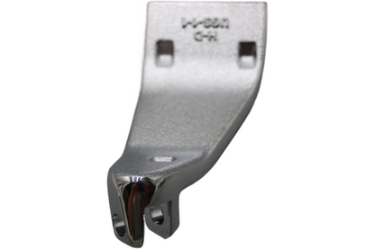 50639-90A NEW OEM 1991-2014 HARLEY-DAVIDSON DYNA LEFT FOOTPEG BRACKET