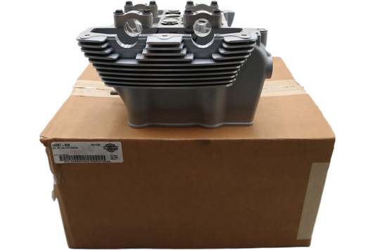 16987-05K NEW OEM 2005 HARLEY-DAVIDSON VRSCSE CVO VROD FRONT CYLINDER HEAD PORTED
