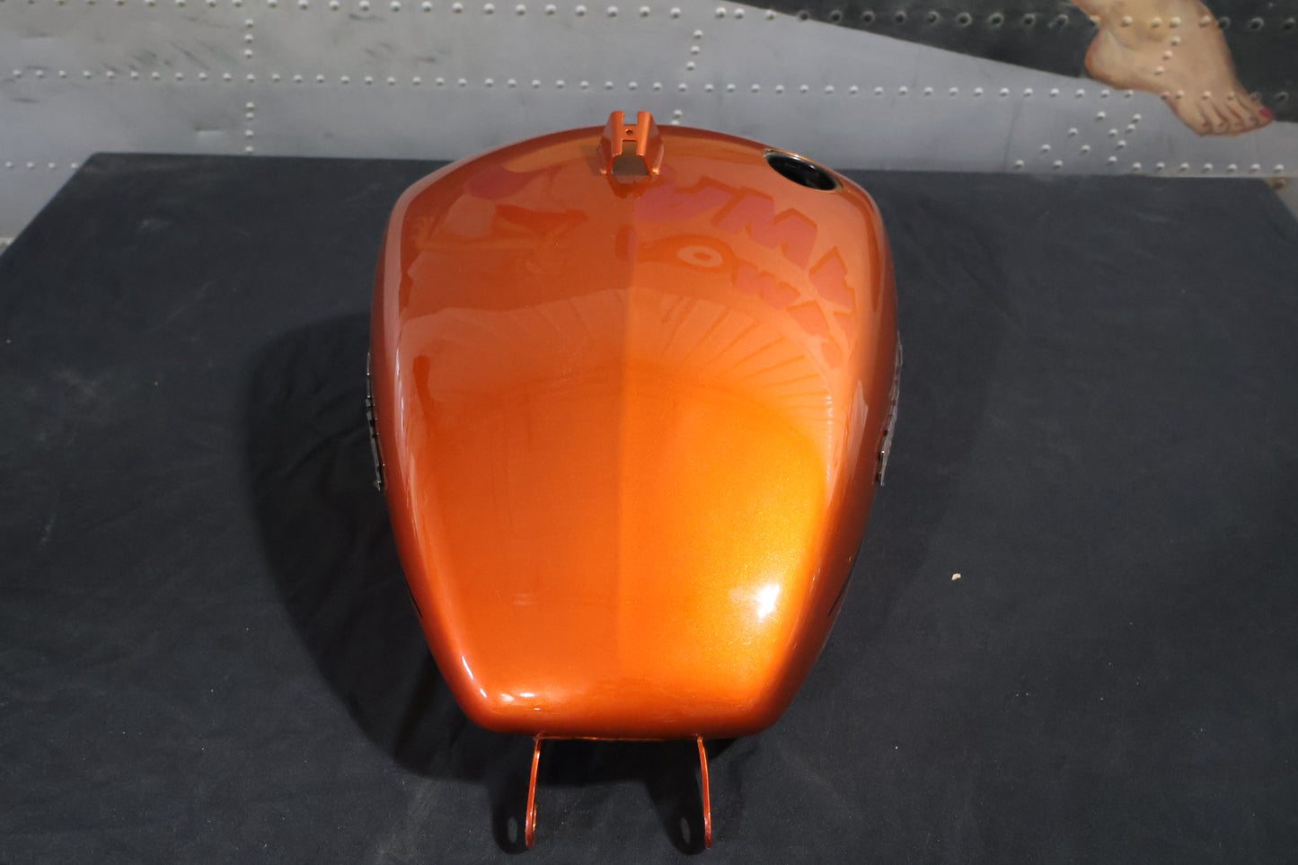 61000619ELF NEW OEM 2019 HARLEY-DAVIDSON FXFBS FATBOB FUEL TANK SCORCHED ORANGE