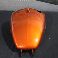 61000619ELF NEW OEM 2019 HARLEY-DAVIDSON FXFBS FATBOB FUEL TANK SCORCHED ORANGE