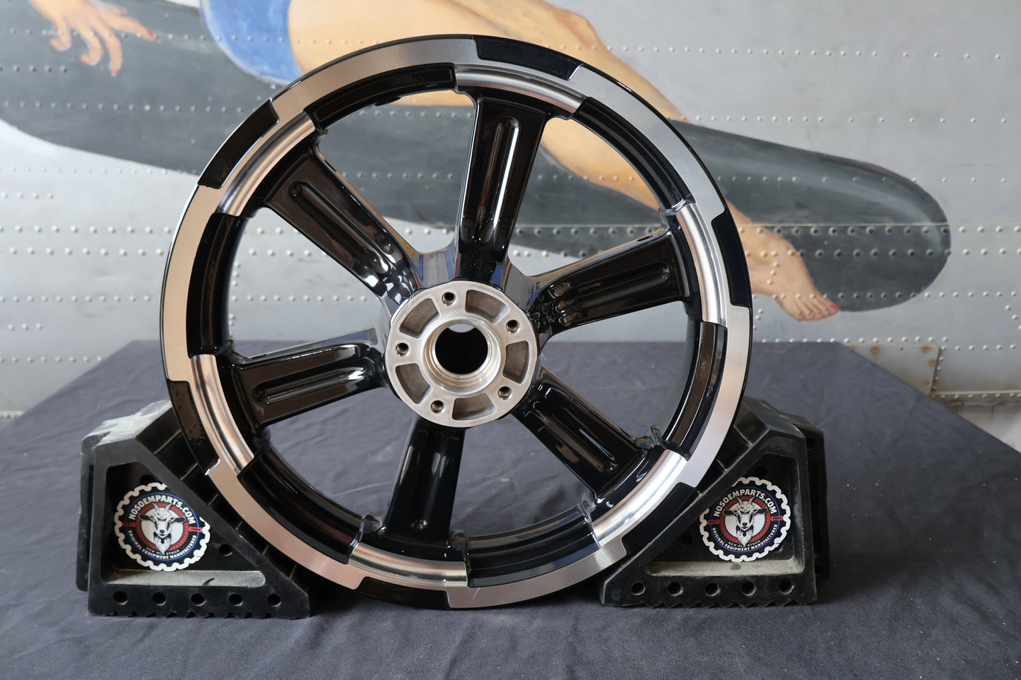43300587 NEW OEM 2018-2024 HARLEY-DAVIDSON FXFB/S FATBOB ANNIHILATOR FRONT WHEEL