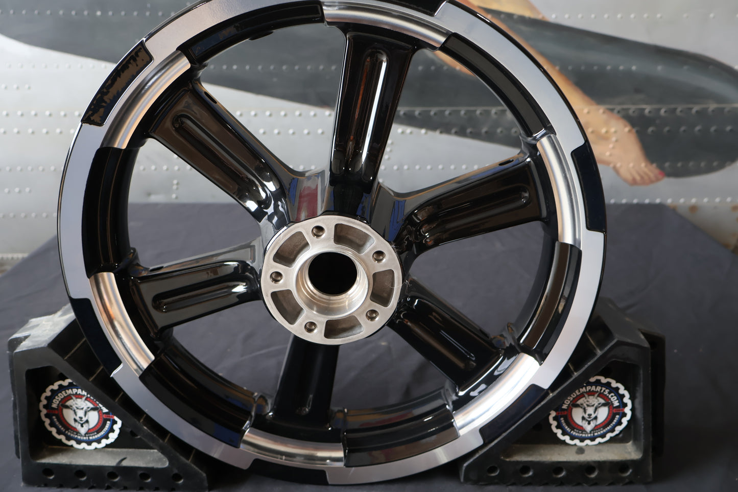 43300587 NEW OEM 2018-2024 HARLEY-DAVIDSON FXFB/S FATBOB ANNIHILATOR FRONT WHEEL