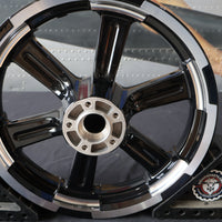 43300587 NEW OEM 2018-2024 HARLEY-DAVIDSON FXFB/S FATBOB ANNIHILATOR FRONT WHEEL