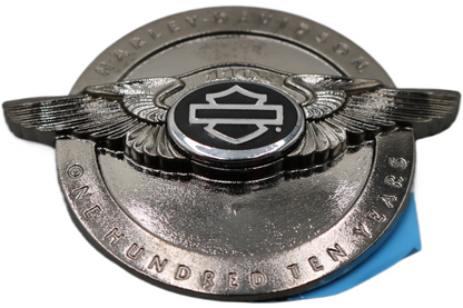 14100408 NEW OEM 2013 HARLEY-DAVIDSON FLTRUSE 110TH ANV CVO CONSOLE MEDALLION