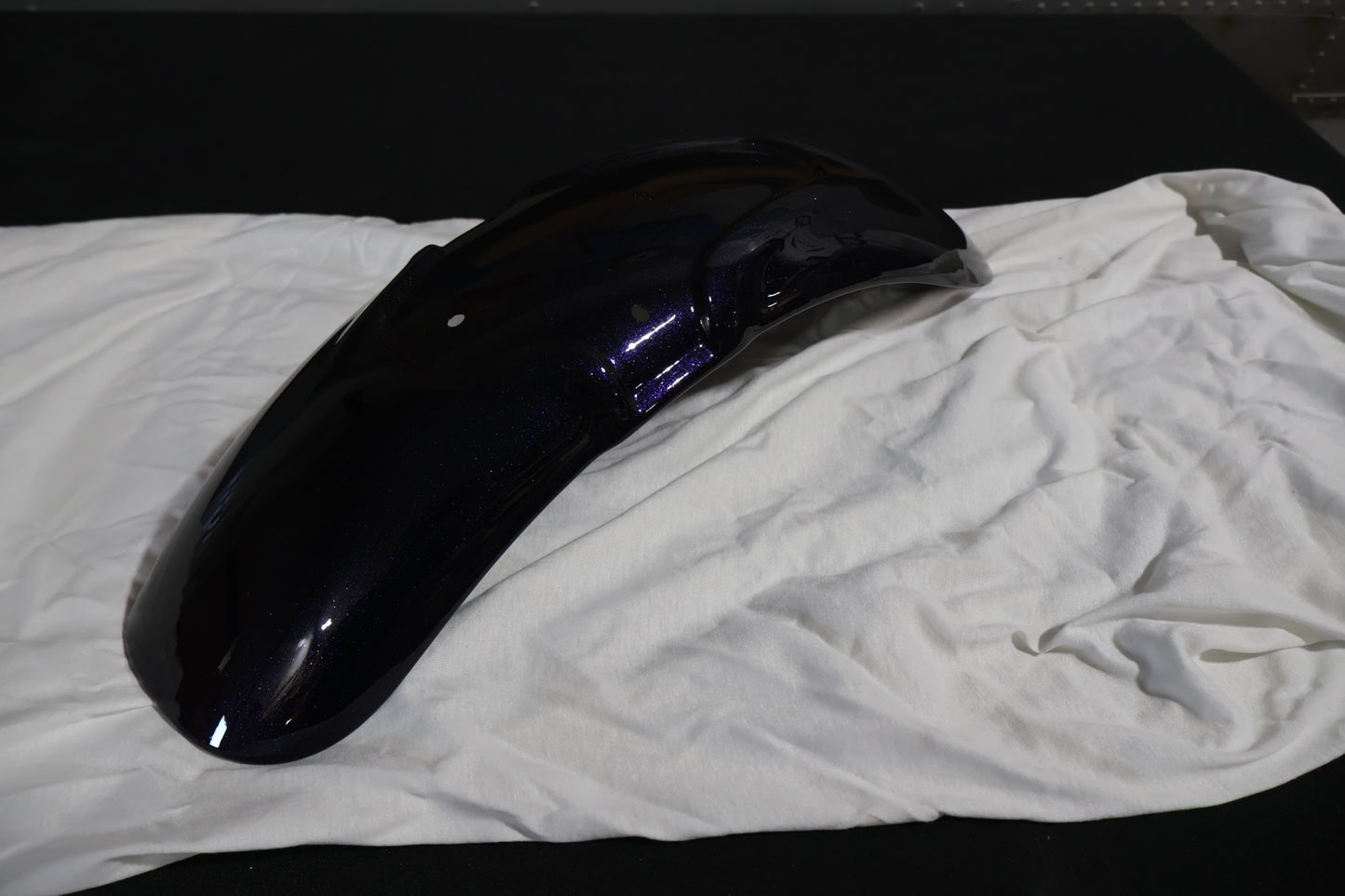 59789-09CWR NEW OEM 2009 HARLEY-DAVIDSON VRSCAW VROD FRONT FENDER BIG PURPLE