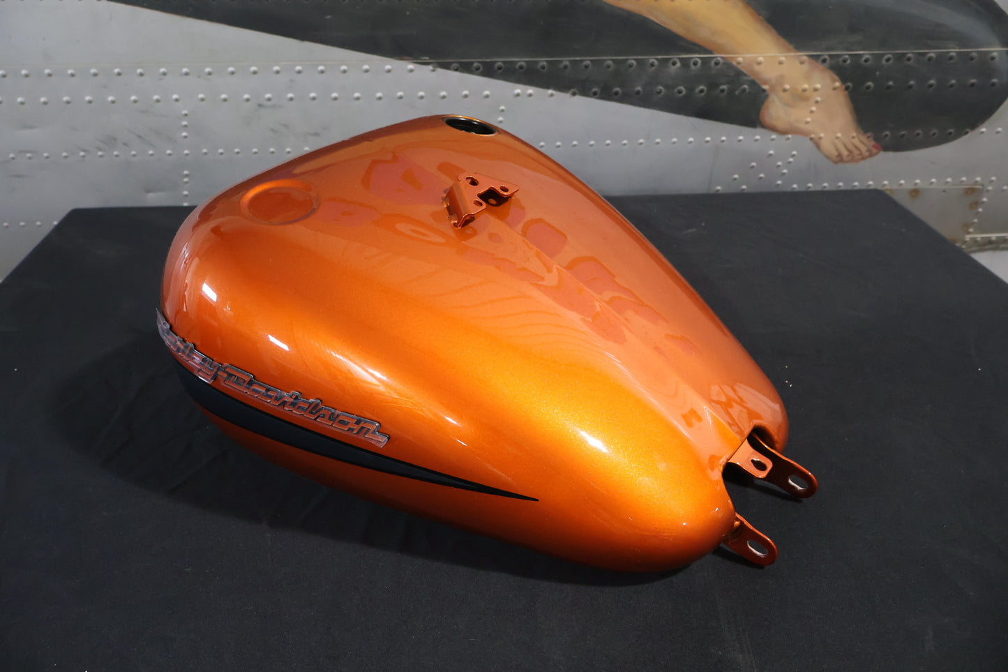 61000620ELF NEW OEM 2019 HARLEY-DAVIDSON FLSB SPORT GLIDE FUEL TANK SCORCHED ORA