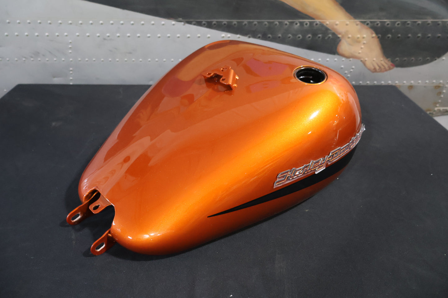 61000620ELF NEW OEM 2019 HARLEY-DAVIDSON FLSB SPORT GLIDE FUEL TANK SCORCHED ORA
