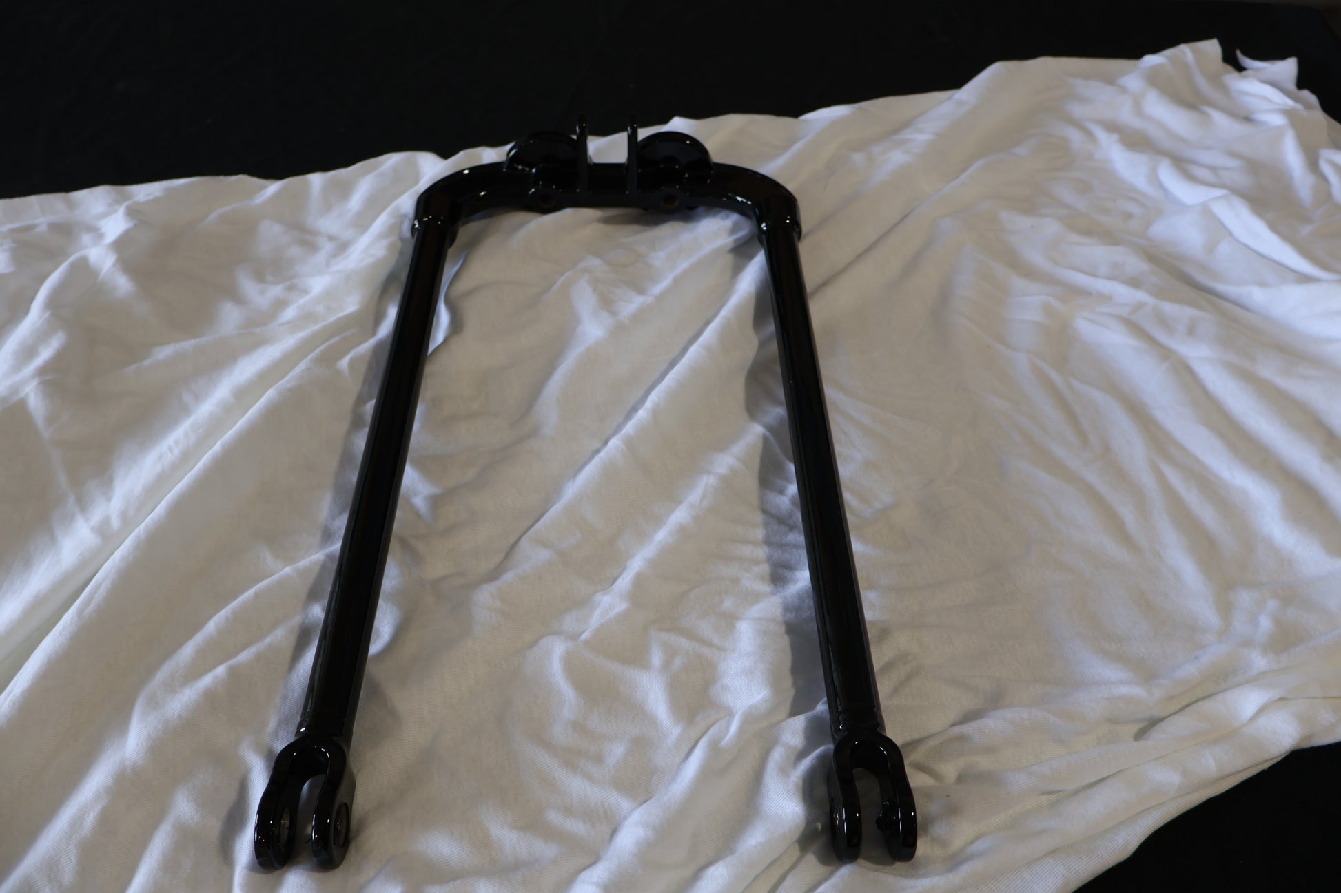 46174-05 NEW OEM 2005-2011 HARLEY-DAVIDSON FLSTSC FLSTSB SPRINGER RIGID FORK LEG