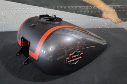 61000428EGW NEW OEM 2018 HARLEY-DAVIDSON FLHXSE STREET GLIDE FUEL TANK CVO