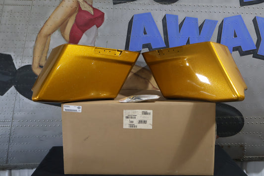 90201078DWG NEW OEM 2014-2023 HARLEY-DAVIDSON TOURING SADDLEBAG KIT GOLD FLAKE
