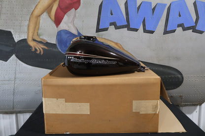 61375-11DCE NEW OEM 2011 HARLEY-DAVIDSON FLTRU ROAD GLIDE ULTRA FUEL TANK MERLOT