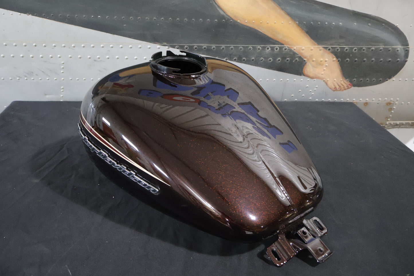 61375-11DCE NEW OEM 2011 HARLEY-DAVIDSON FLTRU ROAD GLIDE ULTRA FUEL TANK MERLOT