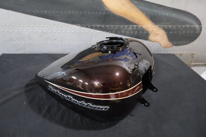 61375-11DCE NEW OEM 2011 HARLEY-DAVIDSON FLTRU ROAD GLIDE ULTRA FUEL TANK MERLOT