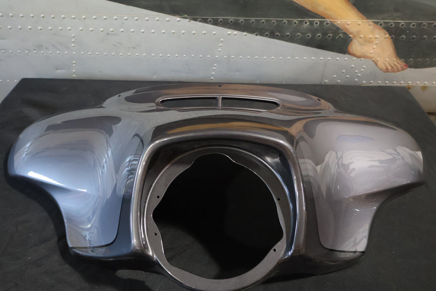 57000562EMF NEW OEM 2020 HARLEY-DAVIDSON FLHTKSE ULTRA LIMITED CVO OUTER FAIRING