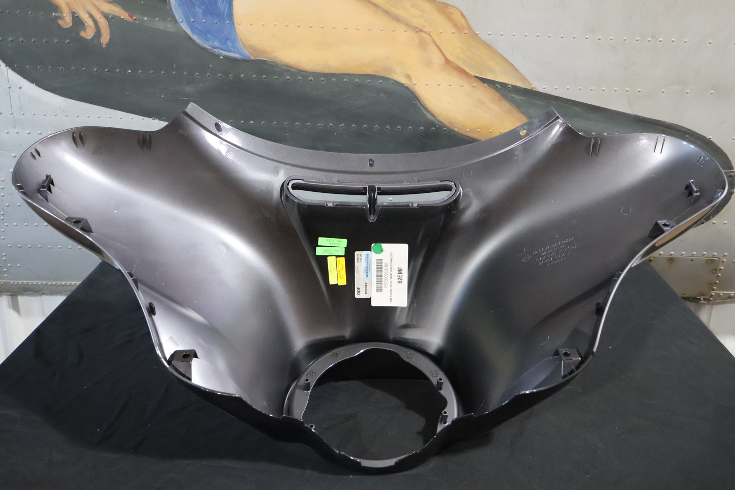 57000562EMF NEW OEM 2020 HARLEY-DAVIDSON FLHTKSE ULTRA LIMITED CVO OUTER FAIRING