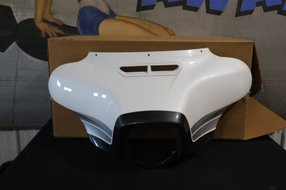 57000562EMN NEW OEM 2020 HARLEY-DAVIDSON FLHTCUTGSE CVO OUTER FAIRING