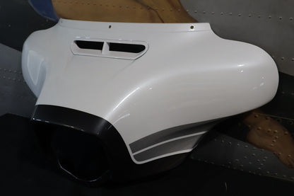 57000562EMN NEW OEM 2020 HARLEY-DAVIDSON FLHTCUTGSE CVO OUTER FAIRING